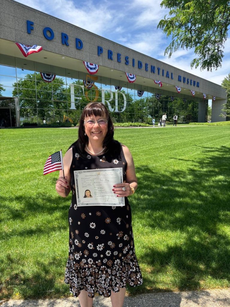 Heidi Citizenship Pic(2)